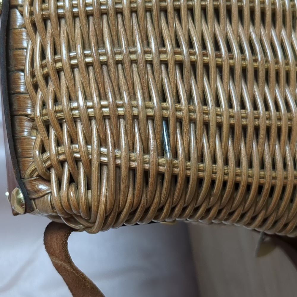 Wicker & Leather Mister Ernest Hinged Purse - Picture 6 of 11